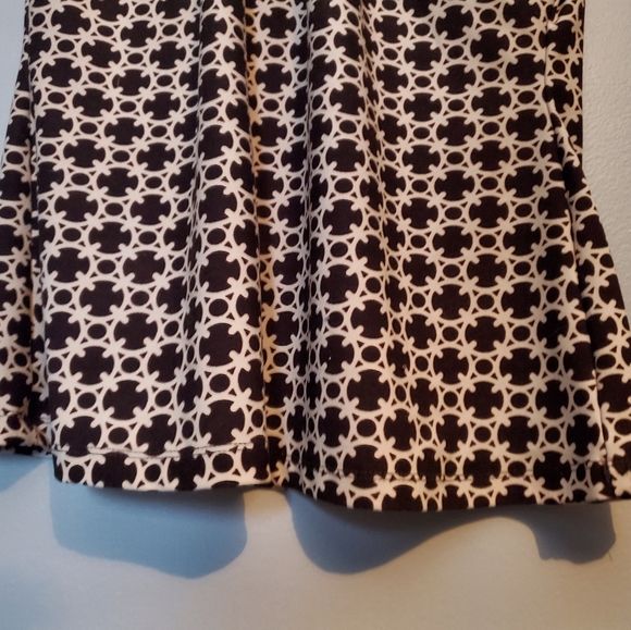 Cydney Max Black/Beige Patterned Shirt - Size S - Picture 6 of 7